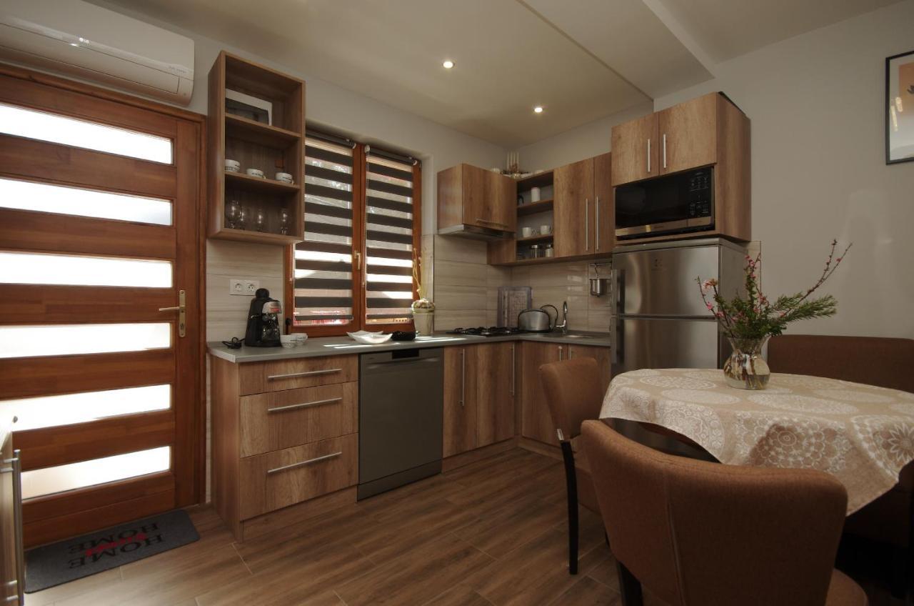 Paradiso Apartmanhaz Apartament *