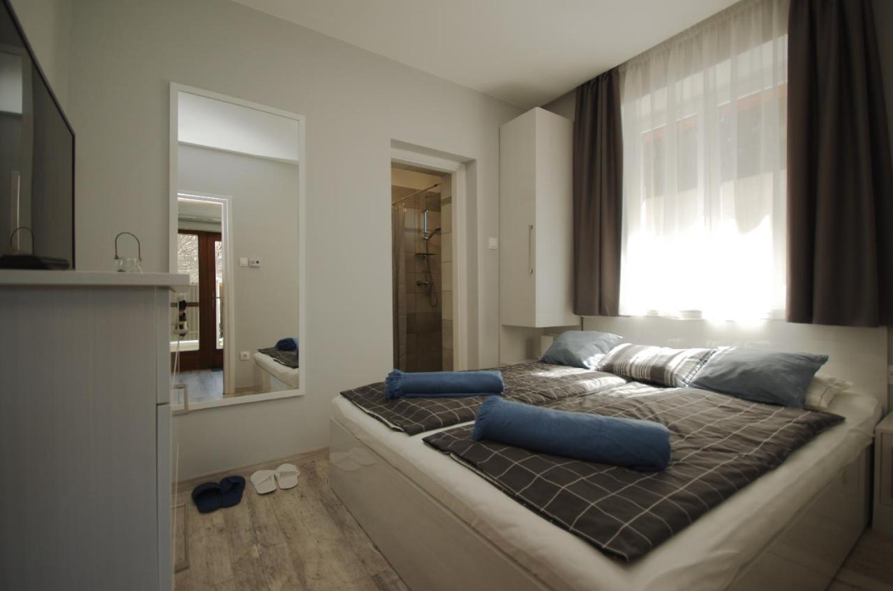 Paradiso Apartmanhaz Apartament Jula