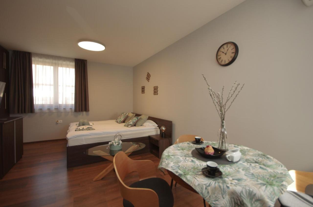 Apartament Paradiso Apartmanhaz Jula